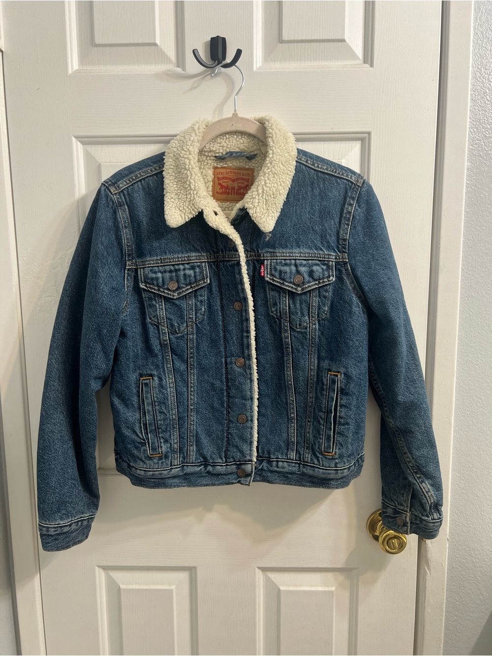 Levi's Blue Denim Sherpa-Lined Jacket with Cream Collar